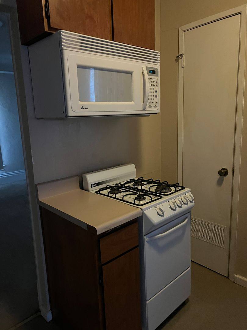 Apartment for rent at 3468 J St, Sacramento, CA 95816