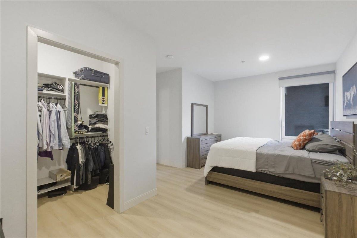 Apartment for rent at 321 W Schiller #1, Chicago, IL 60610