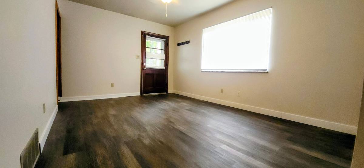 Apartment for rent at 510 Clinton St, Columbus, OH 43202