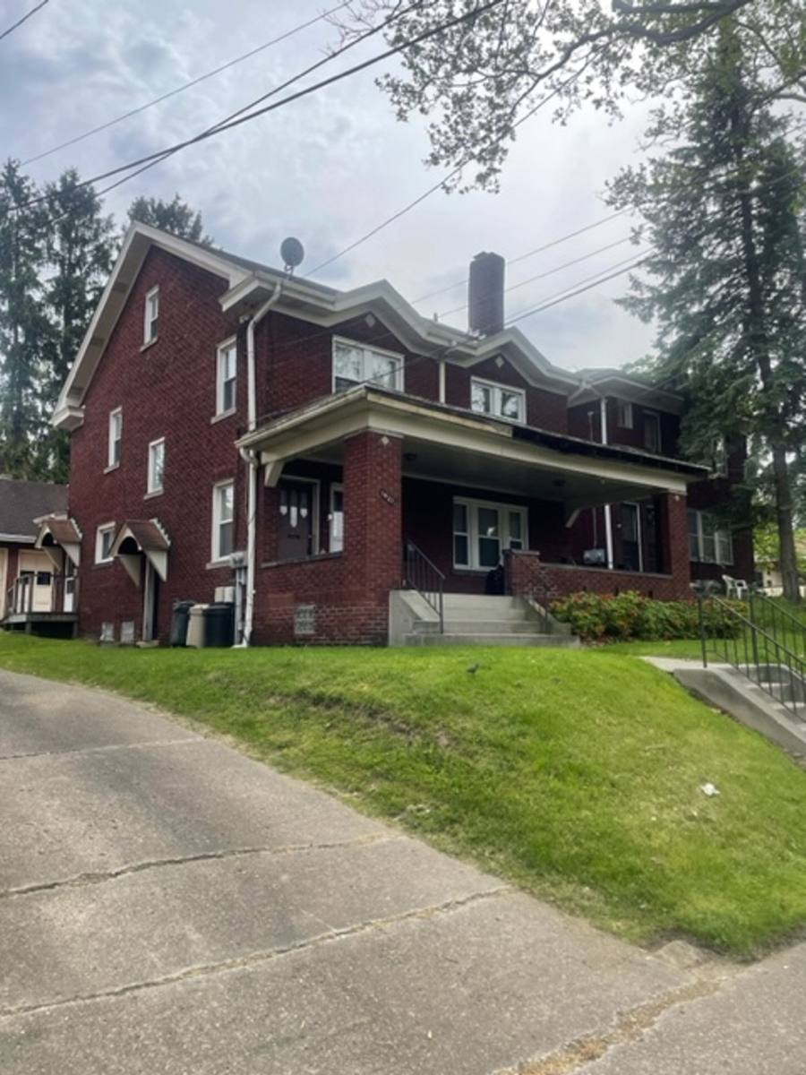 1921 Morrell St, Pittsburgh, PA 15212