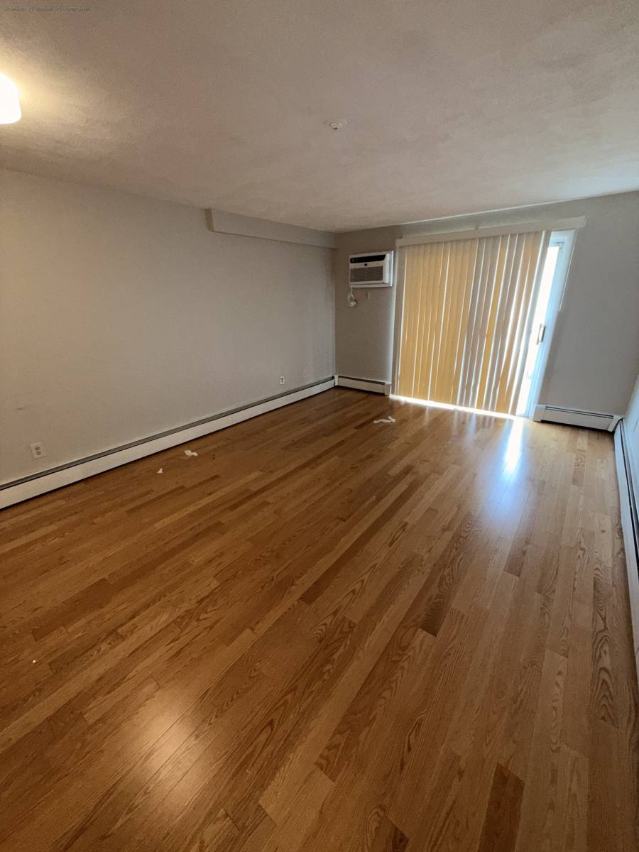 Apartment for rent at 41 S #4, Quincy, MA 02169