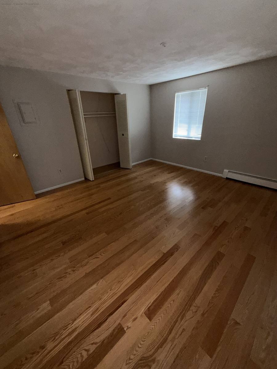 Apartment for rent at 41 S #4, Quincy, MA 02169