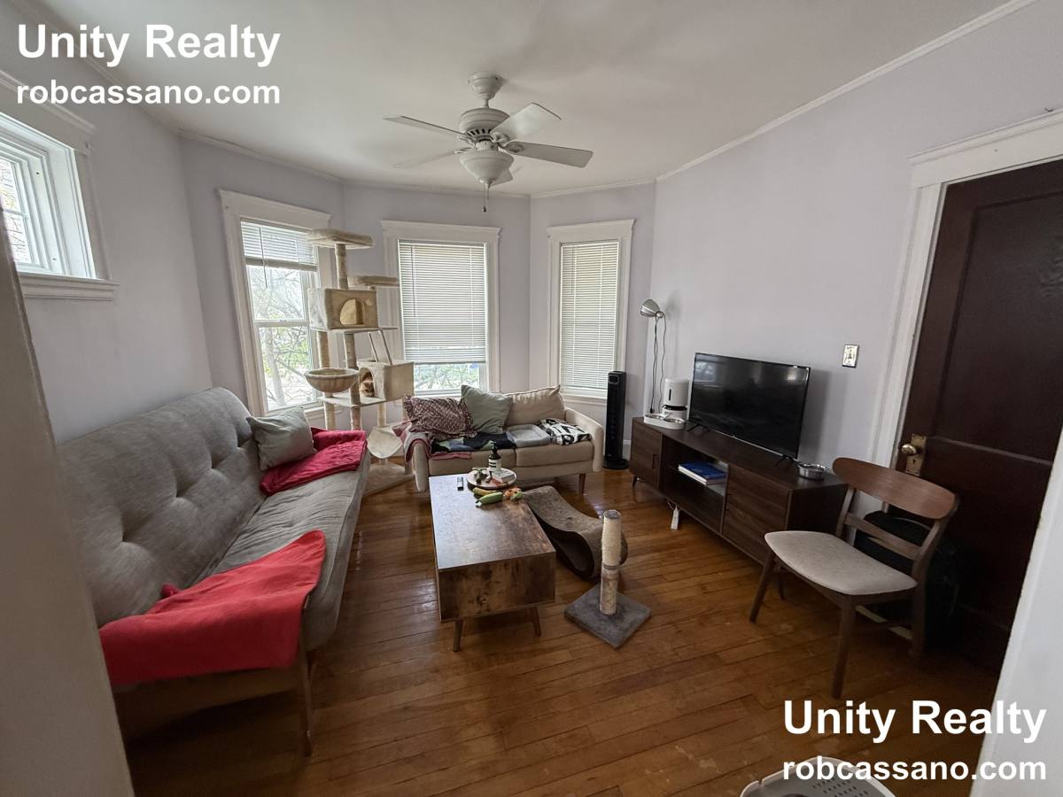Apartment for rent at 29 Lewis, Somerville, MA 02143