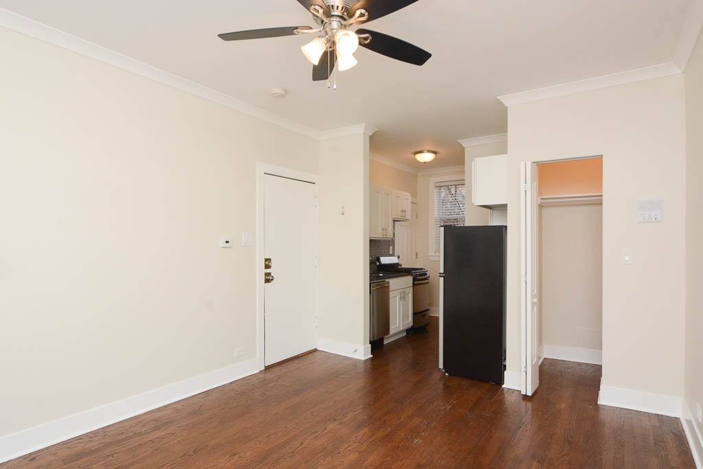 Apartment for rent at 6445 W Roscoe #NA8, Chicago, IL 60657