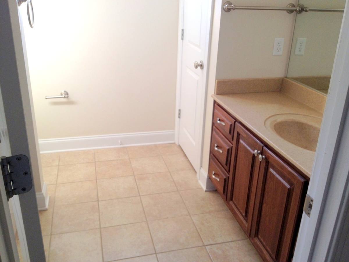 House for rent at 109 Ledbury Cove, Statesboro, GA 30458