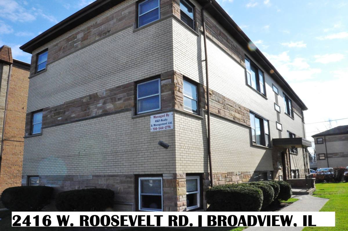 2416 W Roosevelt Rd, Broadview, IL 60155