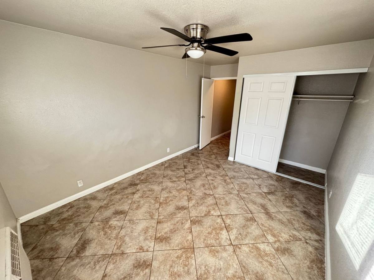 Apartment for rent at 5320 Swenson St, Las Vegas, NV 89119