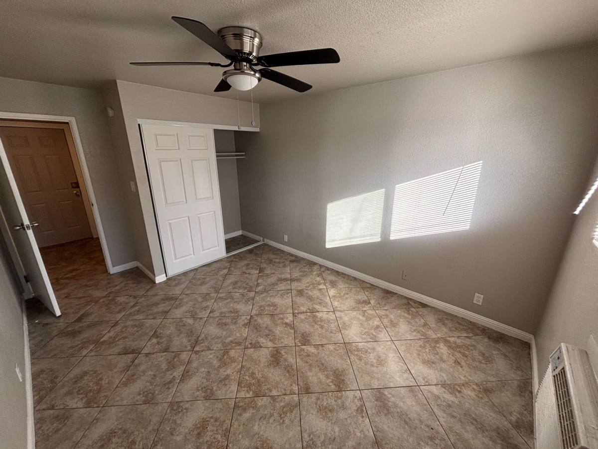 Apartment for rent at 5320 Swenson St, Las Vegas, NV 89119