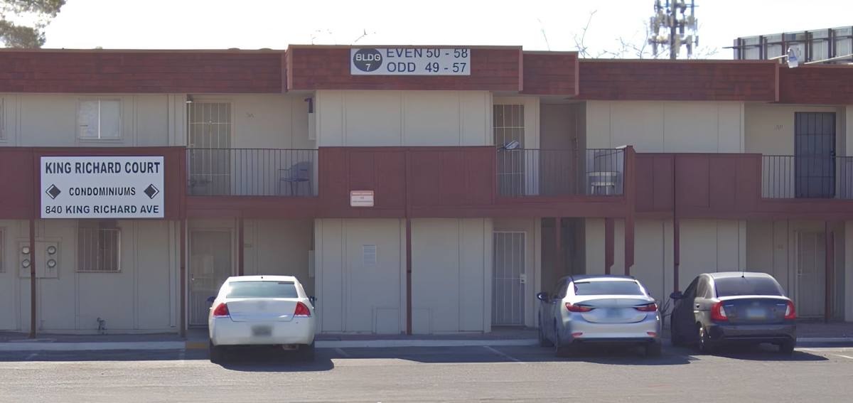 Apartment for rent at 5320 Swenson St, Las Vegas, NV 89119