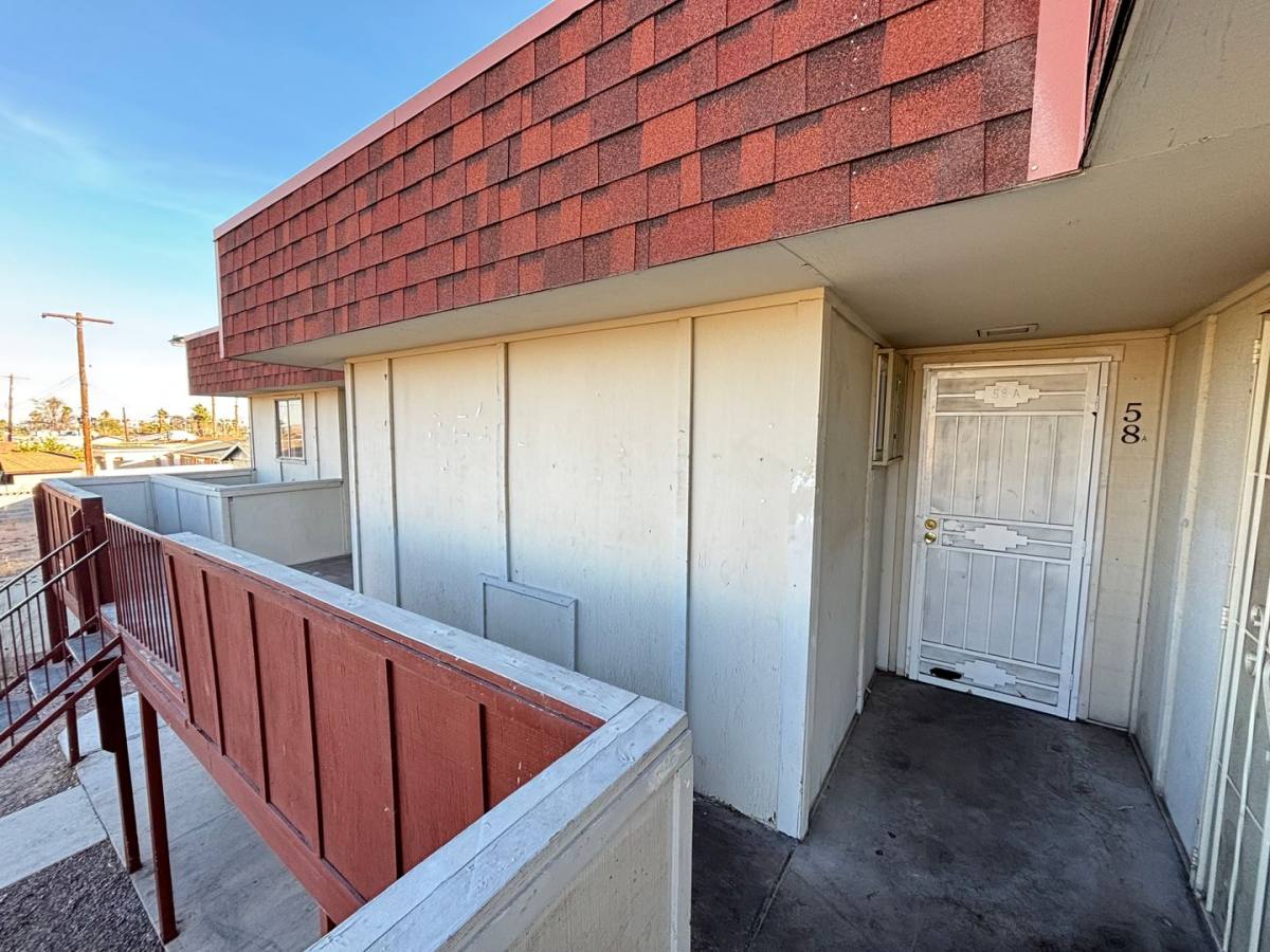 Apartment for rent at 5320 Swenson St, Las Vegas, NV 89119