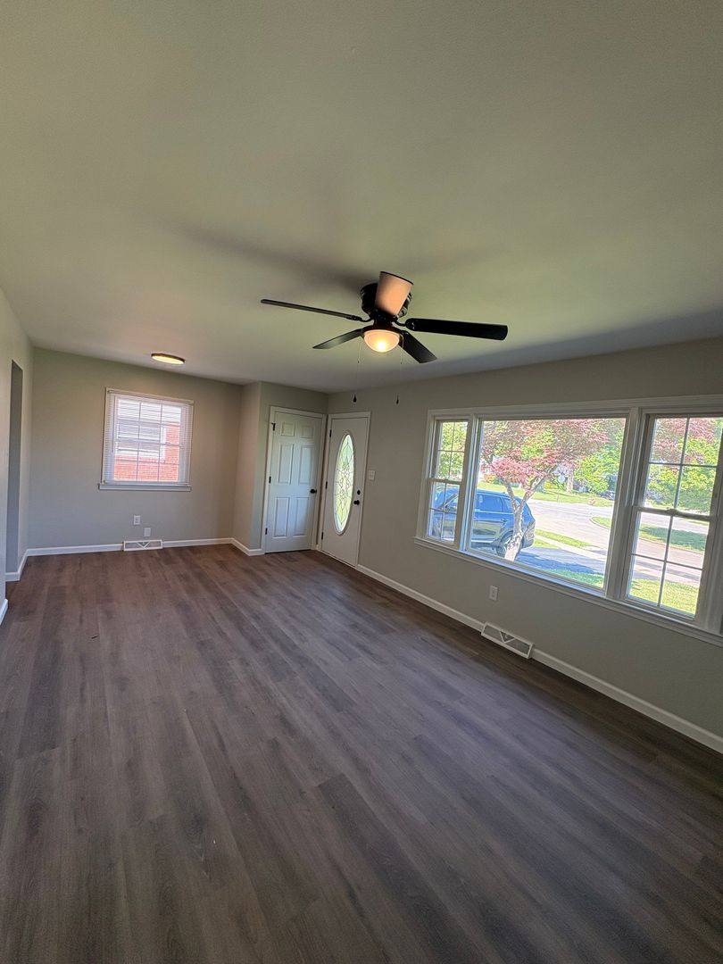 House for rent at 2004 Eastland Parkway, Lexington, KY 40505