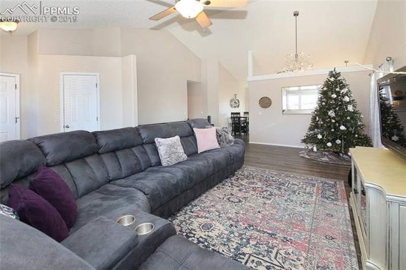 House for rent at 2220 Lisa Dr, Colorado Springs, CO 80915