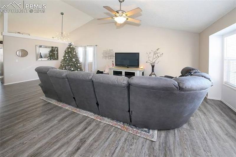 House for rent at 2220 Lisa Dr, Colorado Springs, CO 80915