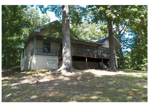House for rent at 110 Pinewood Dr, Muscle Shoals, AL 35661