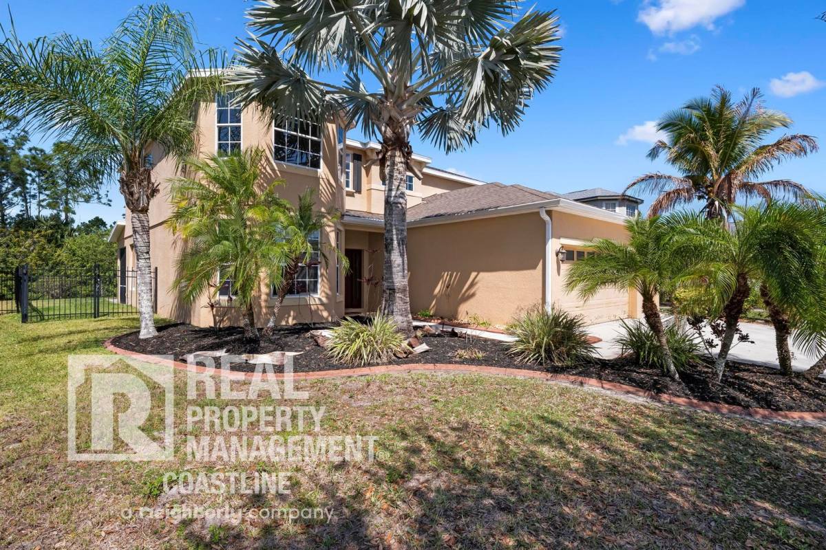 House for rent at 2585 Hobblebrush Dr, North Port, FL 34289