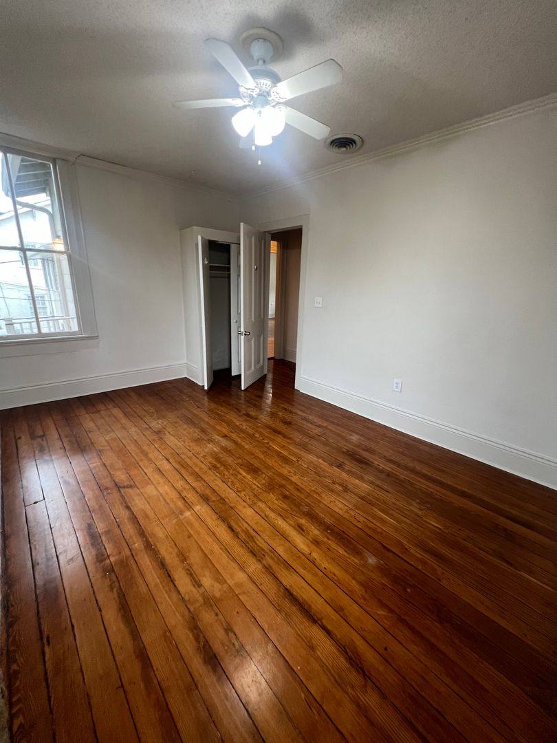 Townhouse for rent at 538-40 Lowerline St, New Orleans, LA 70118