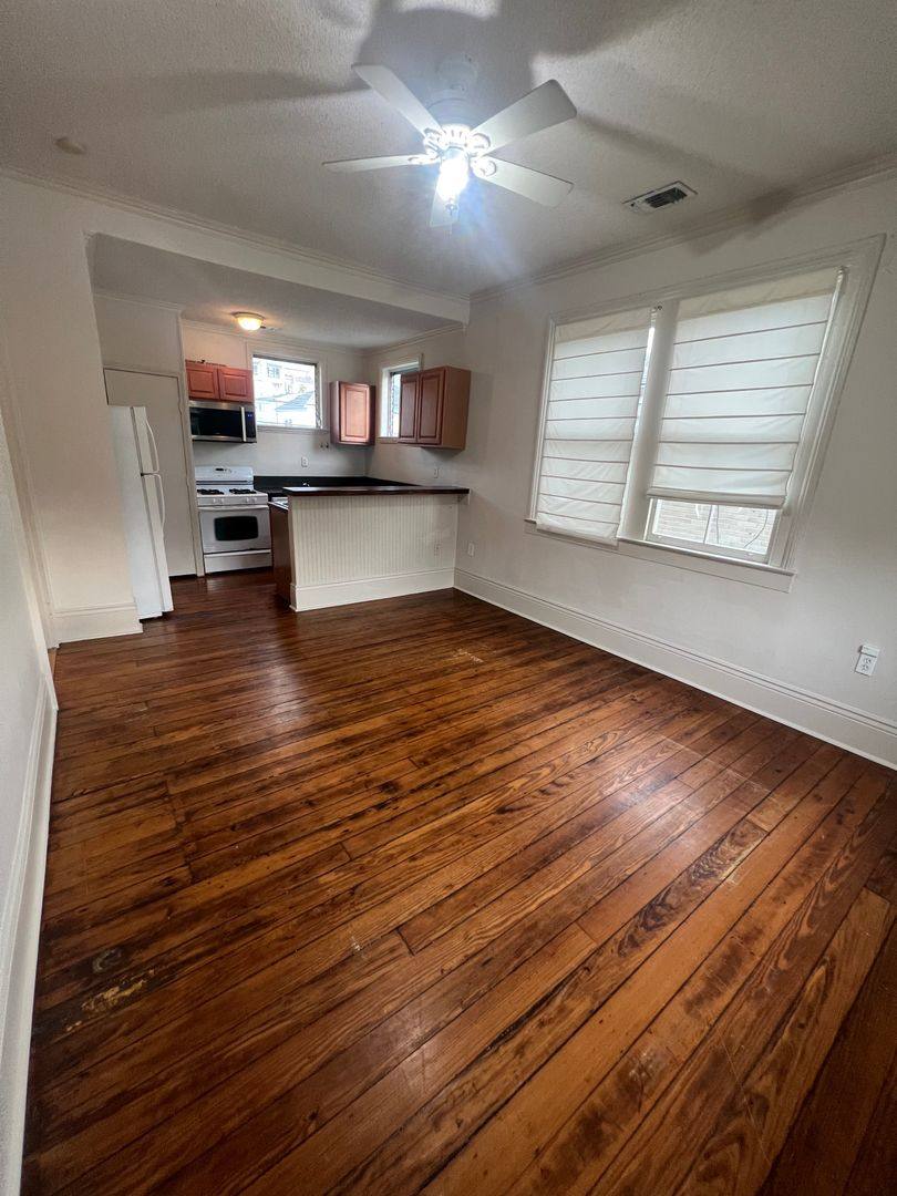 Townhouse for rent at 538-40 Lowerline St, New Orleans, LA 70118