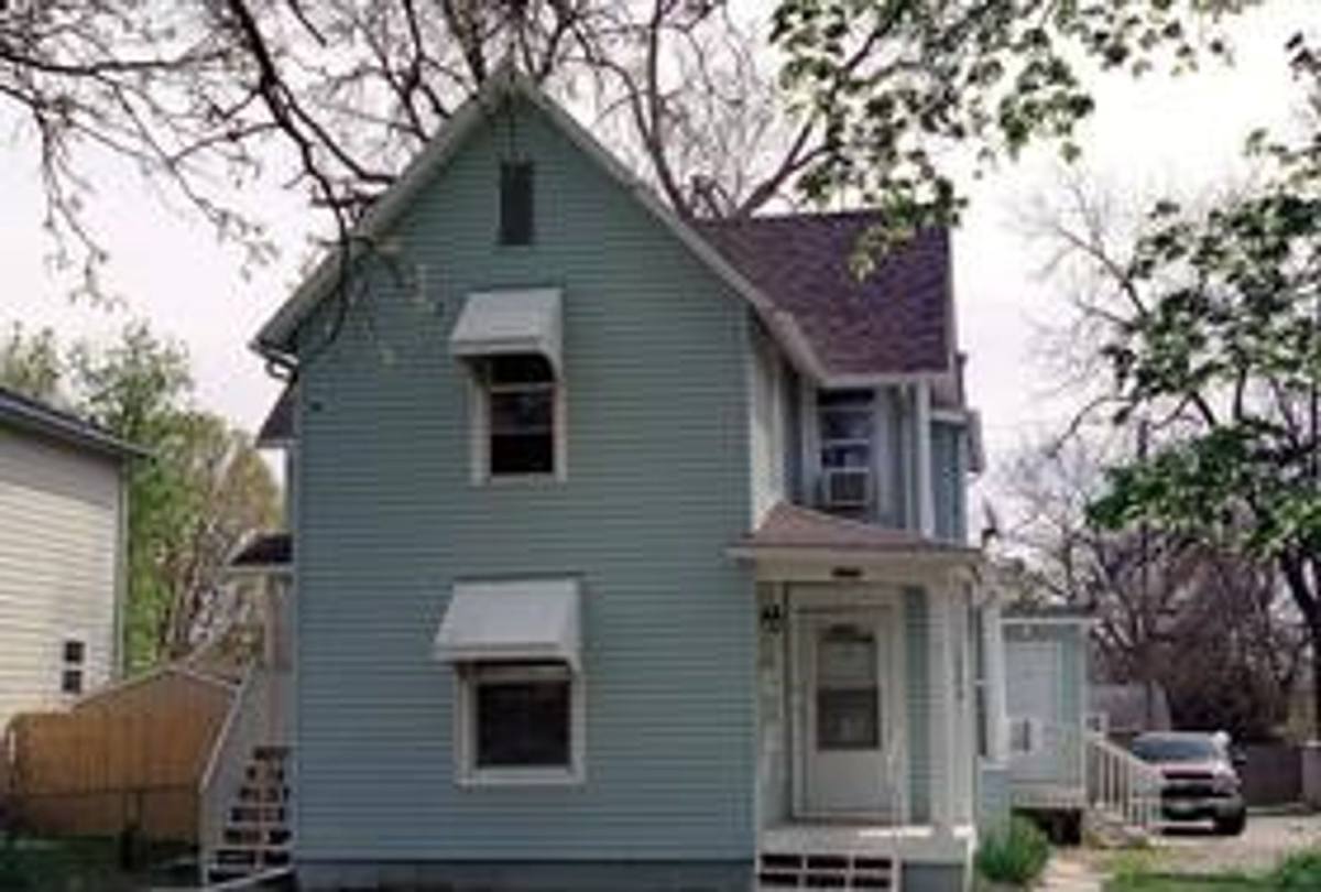 Apartment for rent at 1333 22nd St #5, Des Moines, IA 50311
