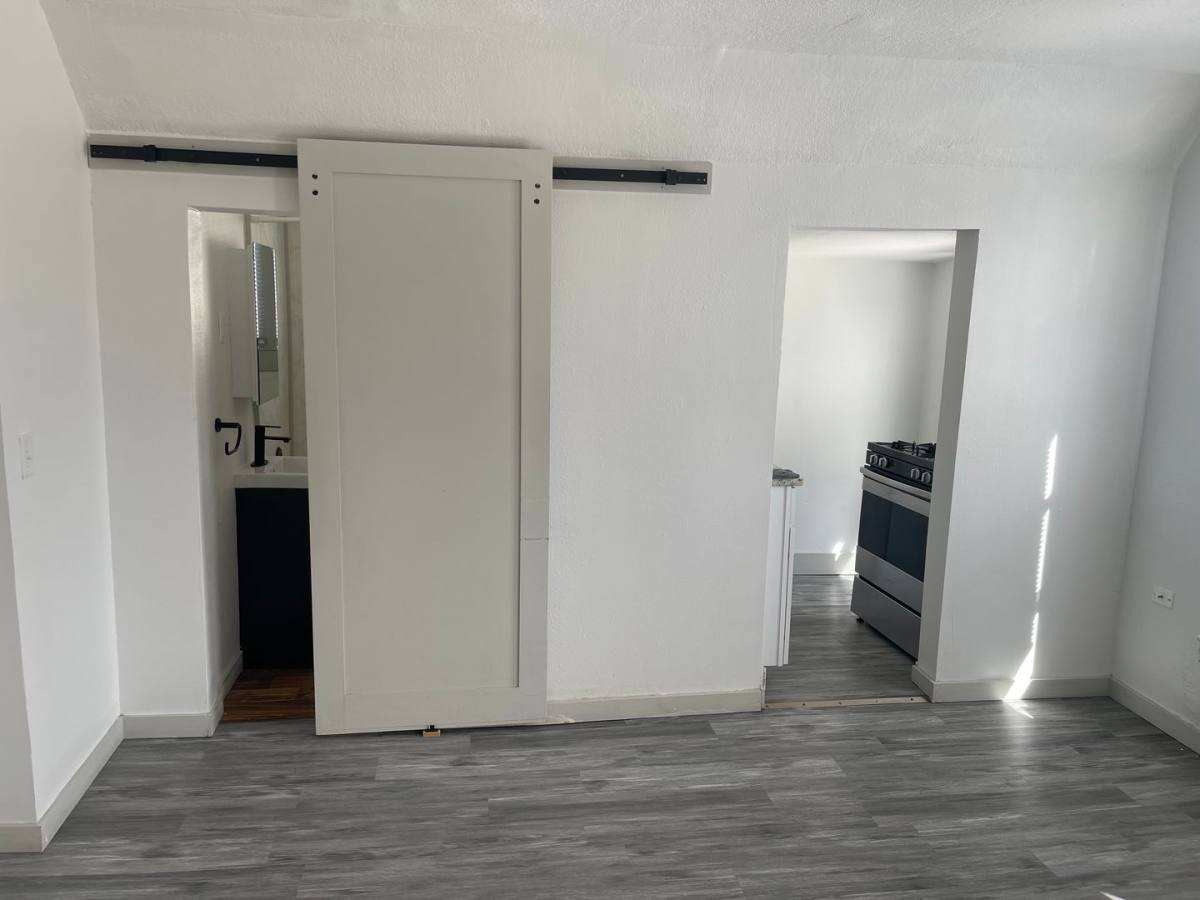 Apartment for rent at 1333 22nd St #5, Des Moines, IA 50311