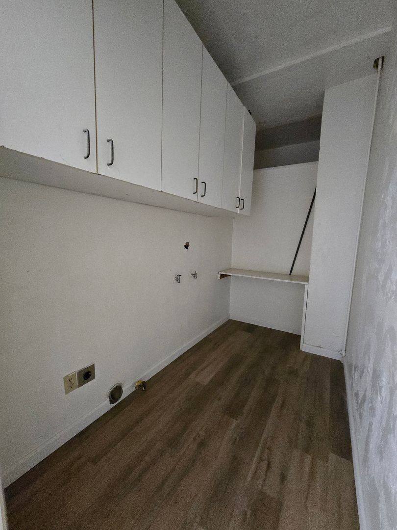 Apartment for rent at 937 W 20th St, Merced, CA 95340