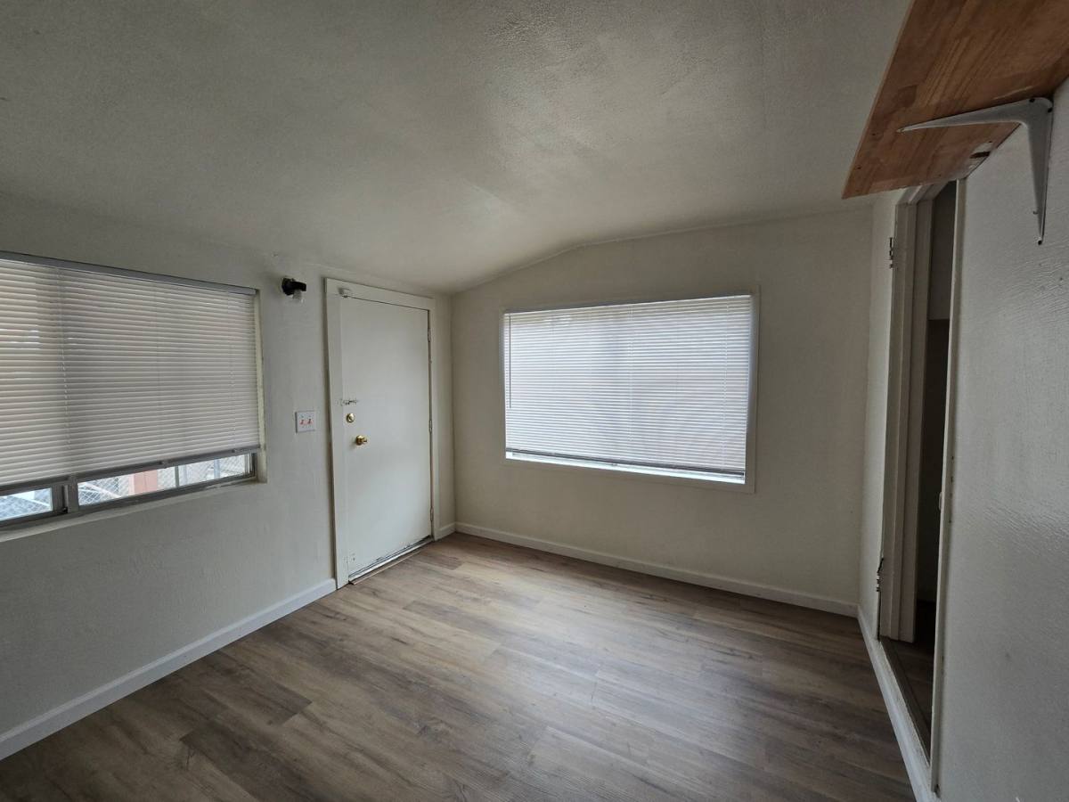 Apartment for rent at 937 W 20th St, Merced, CA 95340