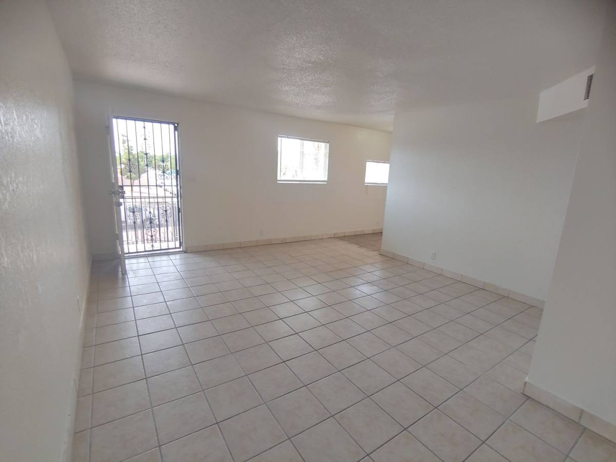 Condo for rent at 5240 Pebble Beach Blvd, Las Vegas, NV 89108