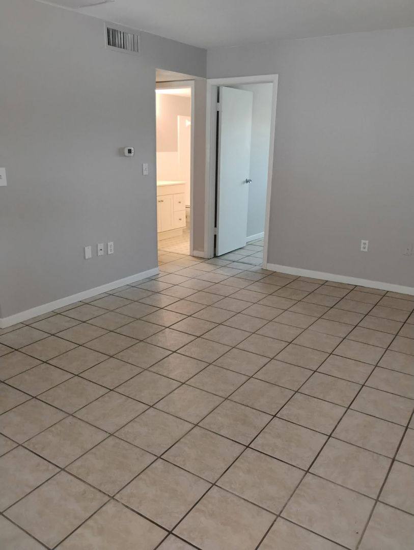 Apartment for rent at 12275 3rd St E, Saint Petersburg, FL 33706