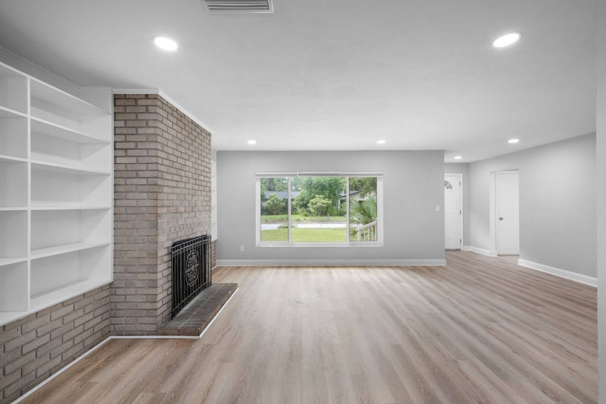 House for rent at 1417 NW 17th St, Gainesville, FL 32605