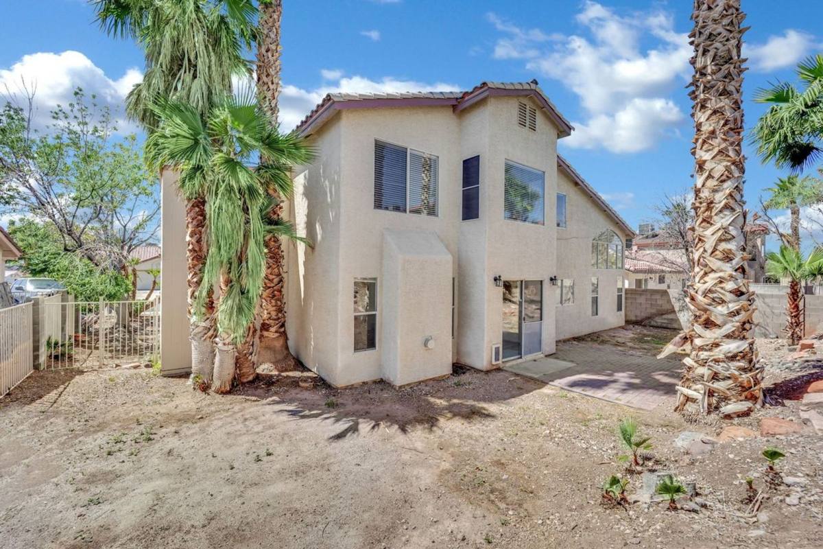House for rent at 168 Herbie Lane, Henderson, NV 89015