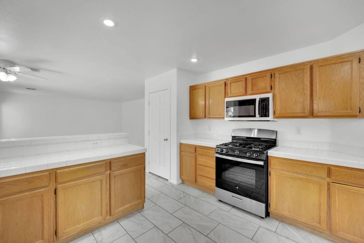 House for rent at 168 Herbie Lane, Henderson, NV 89015