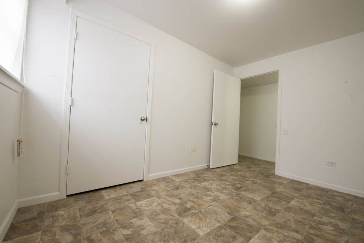 Apartment for rent at 5300 S Michigan Ave, Chicago, IL 60615