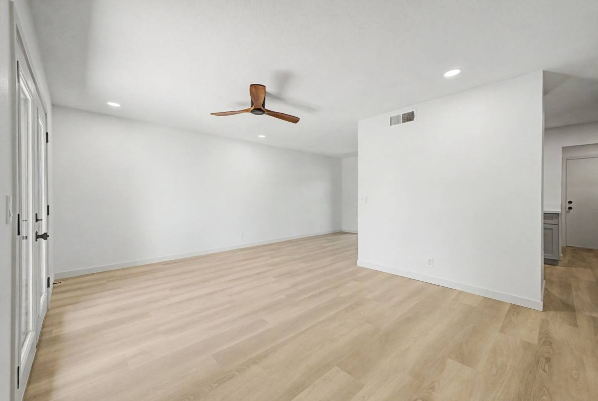 Townhouse for rent at 1818 W Village Way, Tempe, AZ 85282