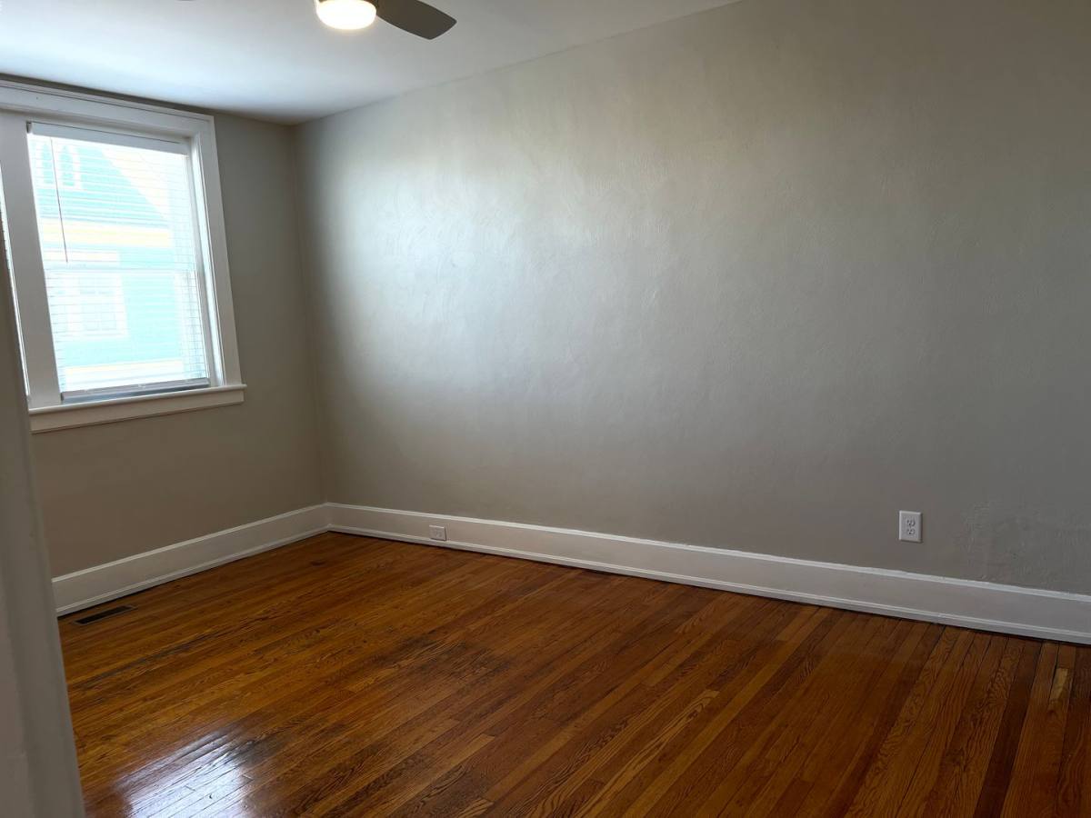 Apartment for rent at 115 Elm Avenue, SW #A4, Roanoke, VA 24016