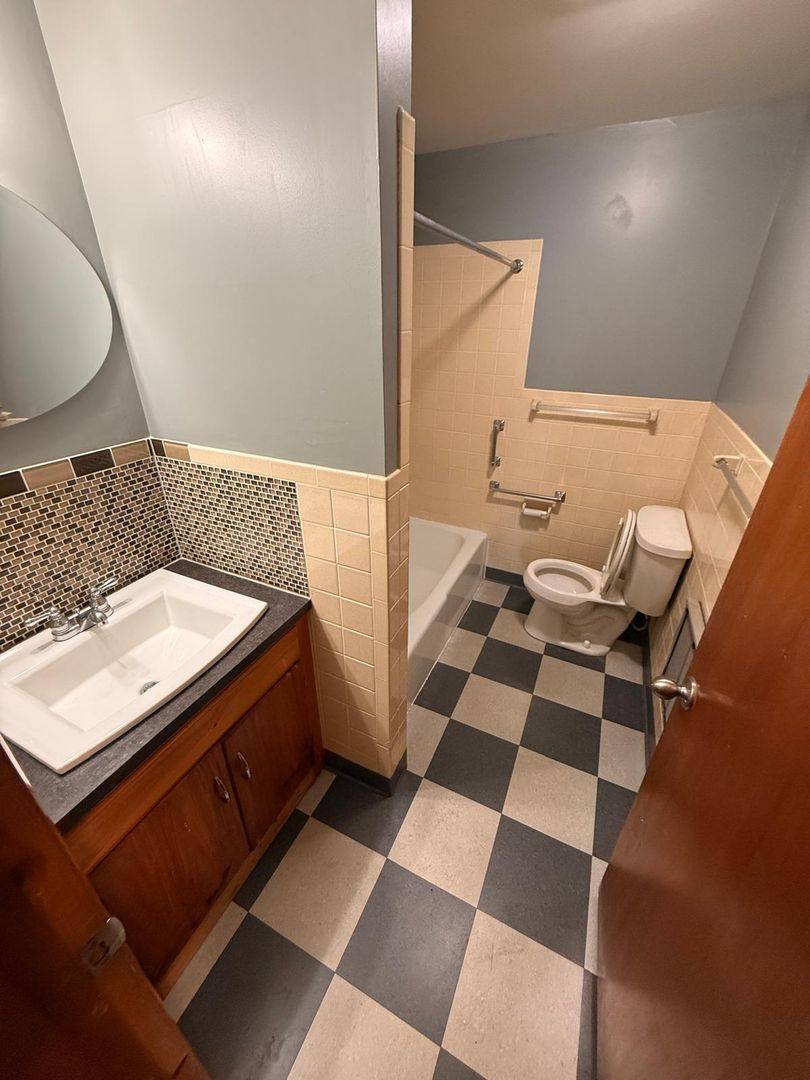 Apartment for rent at 122 Main St, Charlemont, MA 01339
