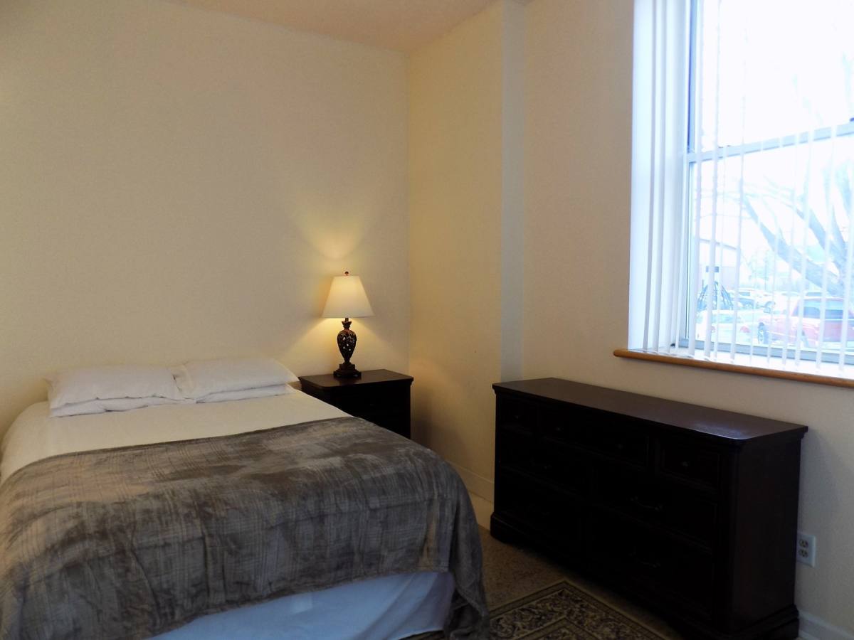 Apartment for rent at 123 N Main St, Fairfield, IA 52556