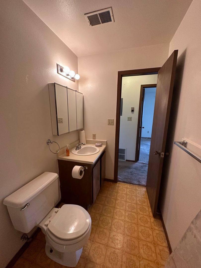 Apartment for rent at 705 26th Ave, Greeley, CO 80634