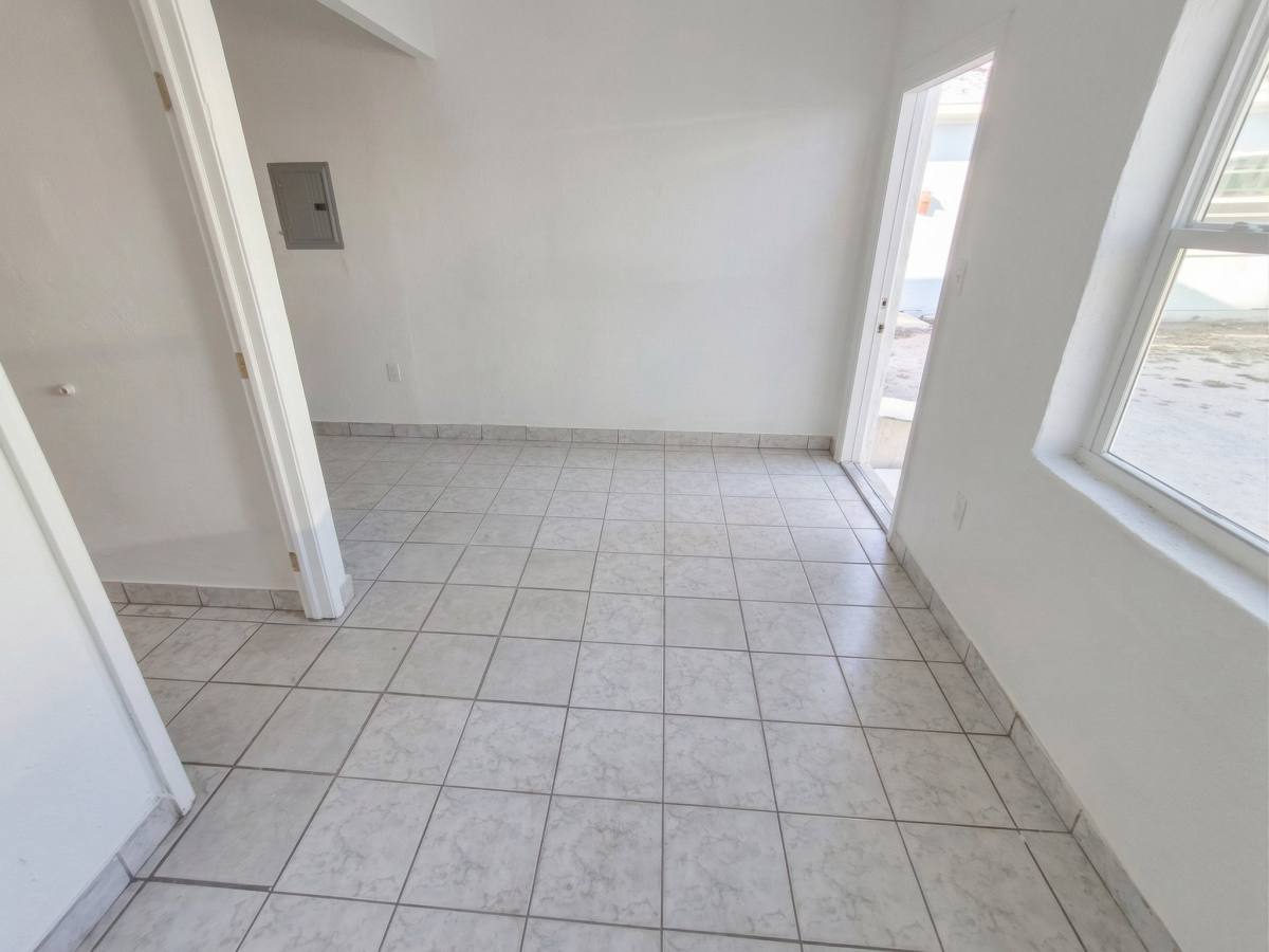 Apartment for rent at 625 W Ave A #5, Belle Glade, FL 33430