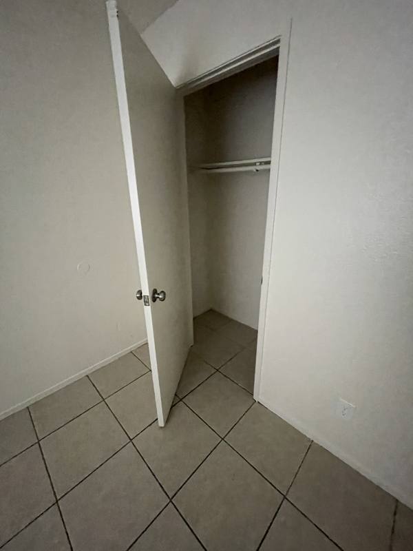 Apartment for rent at 429 S Backer Ave #204, Fresno, CA 93702