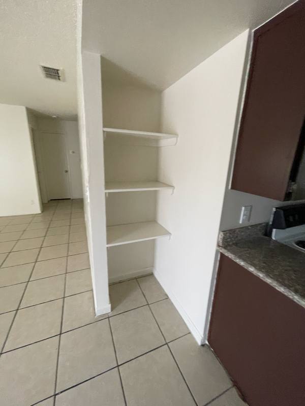 Apartment for rent at 429 S Backer Ave #204, Fresno, CA 93702