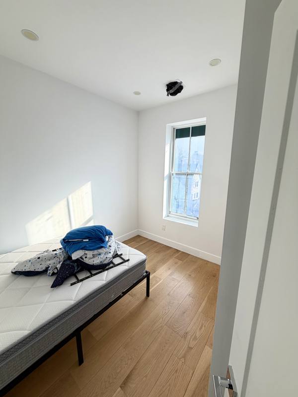 Apartment for rent at 59 Arlington Ave, Brooklyn, NY 11207