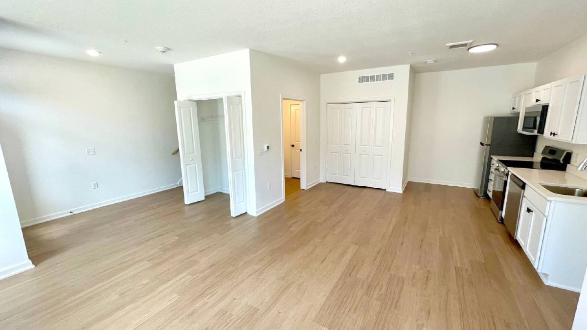 Apartment for rent at 3154 Indianola Ave, Des Moines, IA 50315