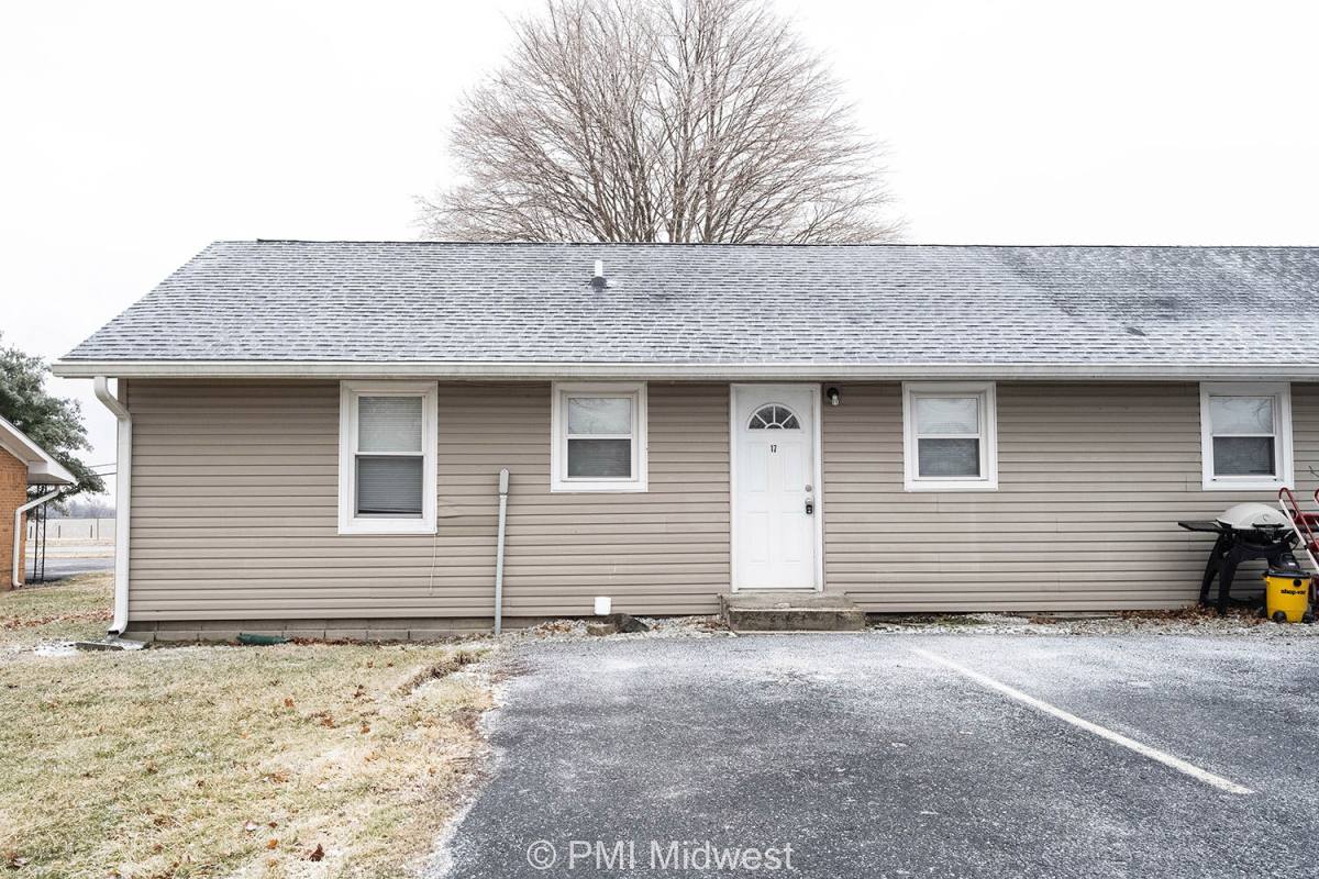 Apartment for rent at 4881 S 300 W #8, New Palestine, IN 46163