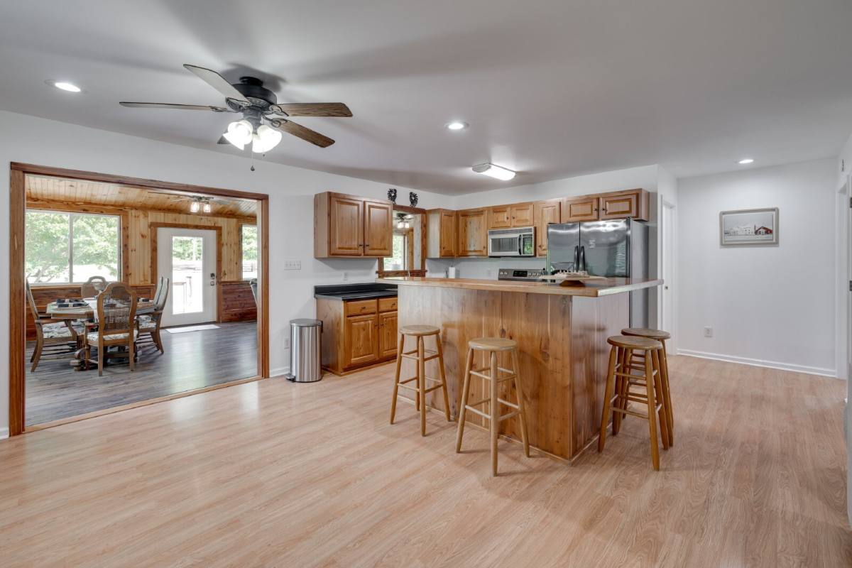 House for rent at 970 E Old Limestone, York, SC 29745