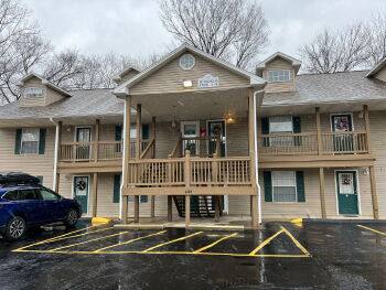 Townhouse for rent at 440 Fall Creek Dr #6, Branson, MO 65616