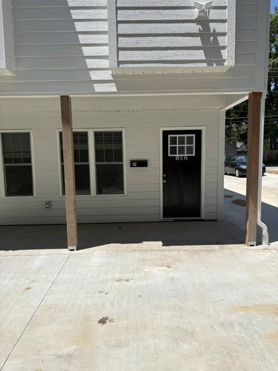 Townhouse for rent at 708 N William St #102, Columbia, MO 65201