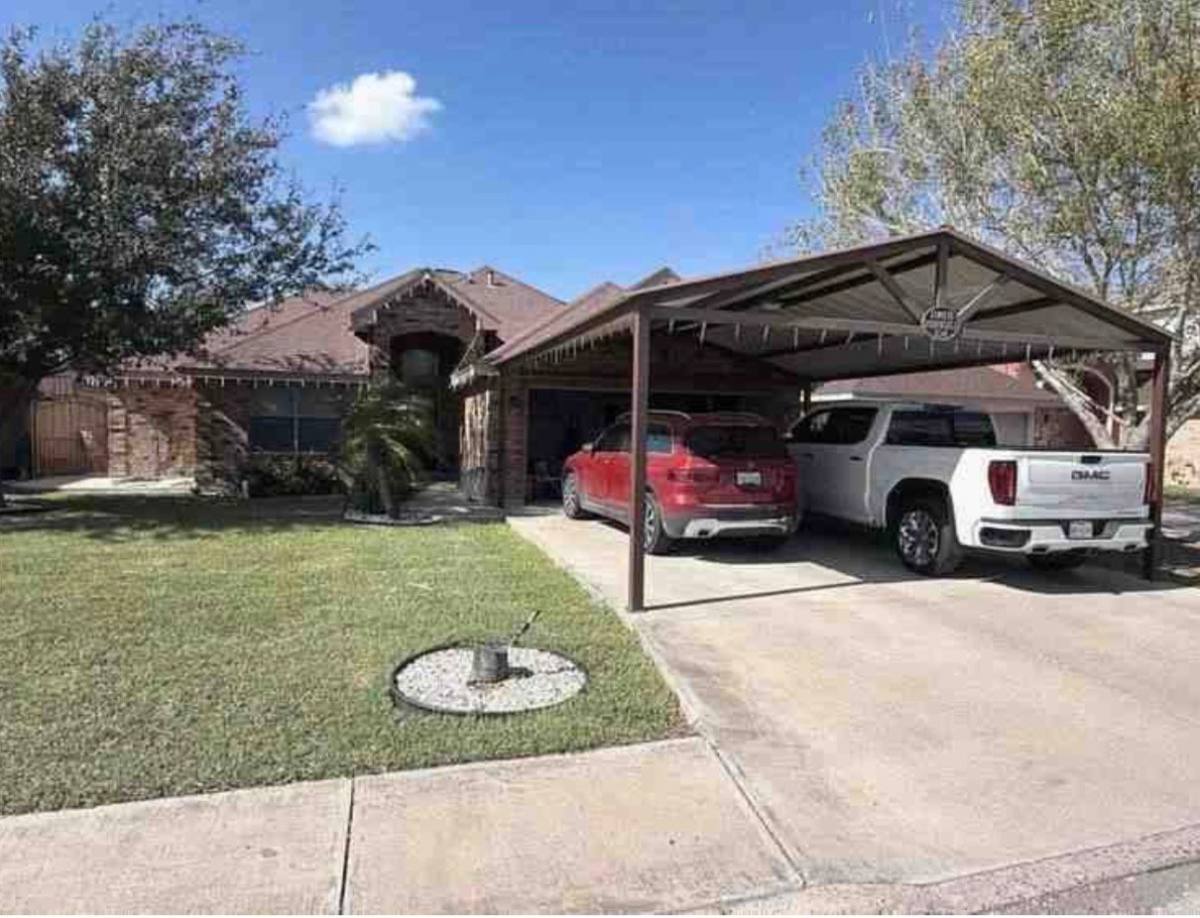 House for rent at 704 S 17th St, Hidalgo, TX 78557