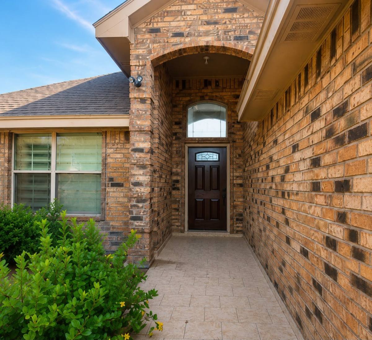House for rent at 704 S 17th St, Hidalgo, TX 78557