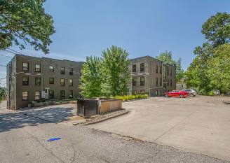 Apartment for rent at 1821 Woodland Ave #1, Des Moines, IA 50314