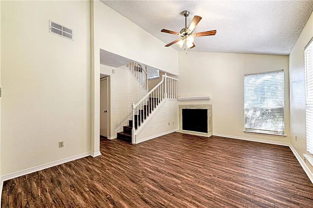 Townhouse for rent at 1473 Meadowood Village Dr, Fort Worth, TX 76120