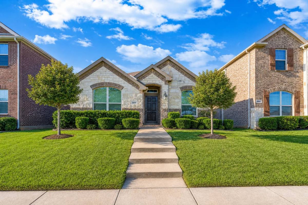 House for rent at 5841 Fir Tree Lane, Fort Worth, TX 76123